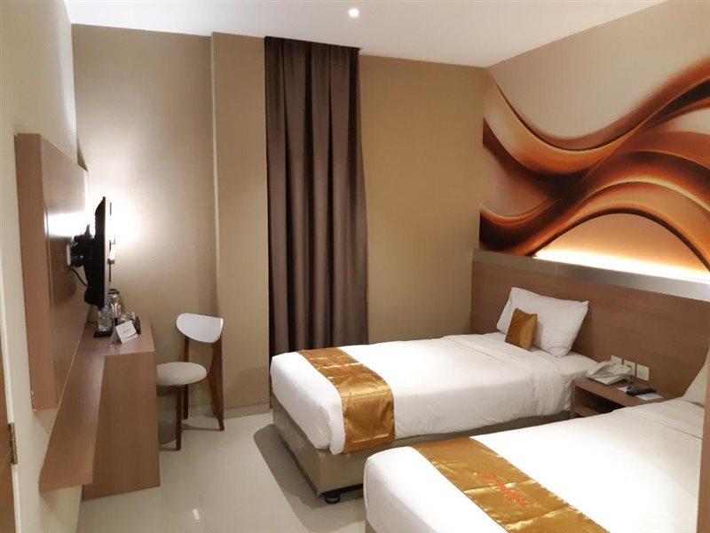 Trizz Hotel